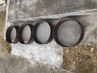 フルイの写真