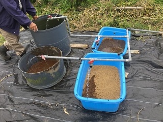 涸沼湖水の実験写真